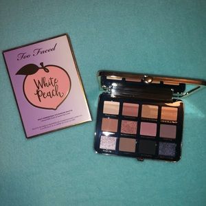 Too faced white peach eyeshadow palette